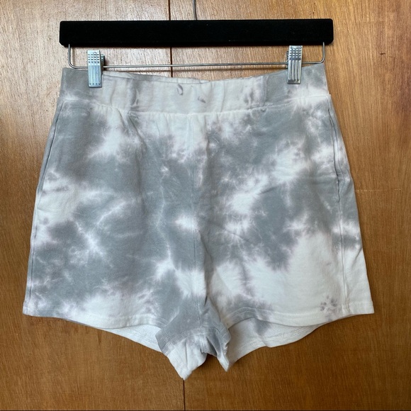 ZARA Tie Dye Sweat Shorts - Picture 2 of 5